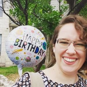 Meet your Posher, Emily